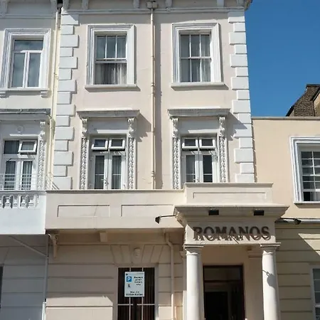 Romanos Hotel 2*