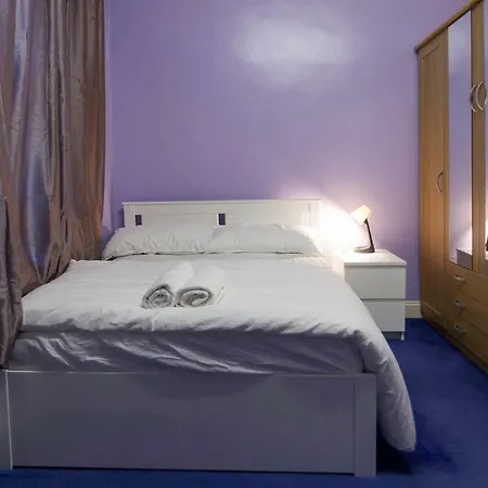 Adam Short Guest house