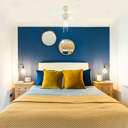 One Bed Serviced Near Millenium Bridge Lejlighed *