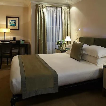 Cheval Phoenix House At Sloane Square Apart Otel Londra