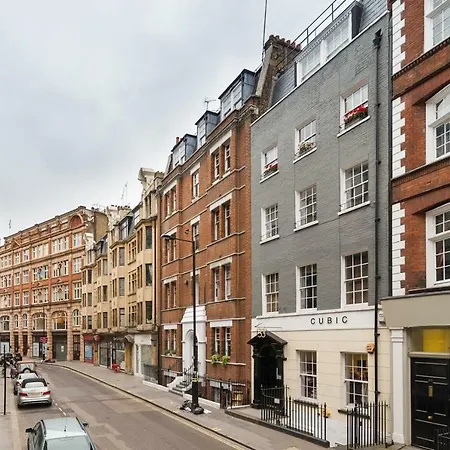 Apartment - Great Location *