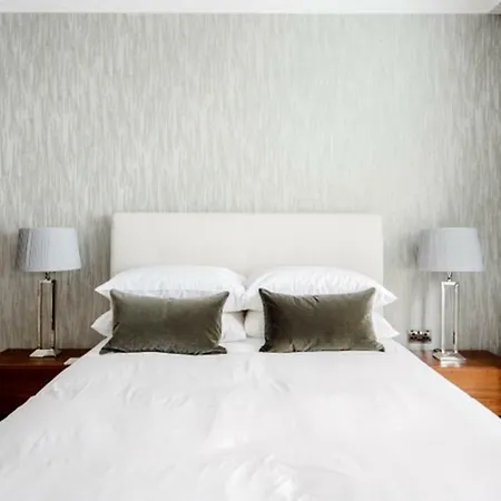 Apartment Mayfair Mews London