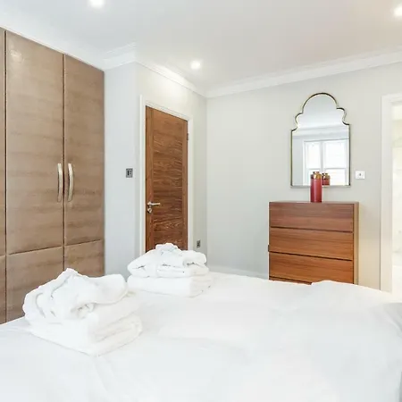 Mayfair Mews London