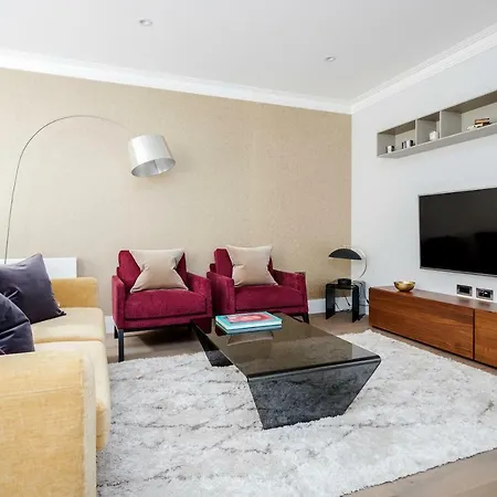 Mayfair Mews Apartment
