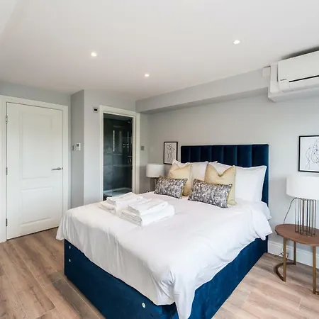 The Carlyle - Stunning Serviced * Londen