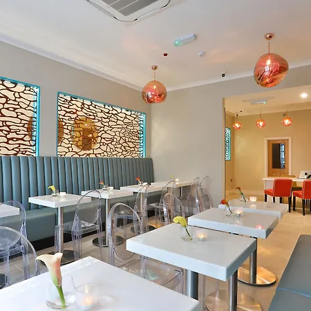 Kings Hotel 3*