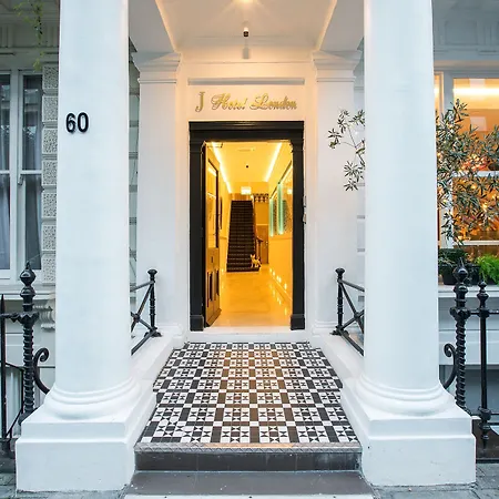 Kings Hotel London