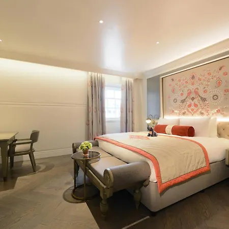 The Lalit 5*