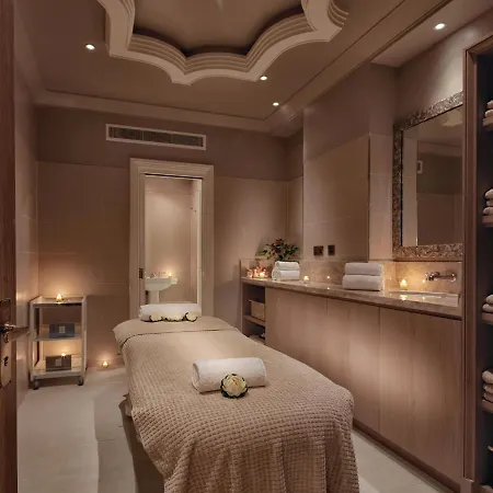 The Lalit Hotel 5*