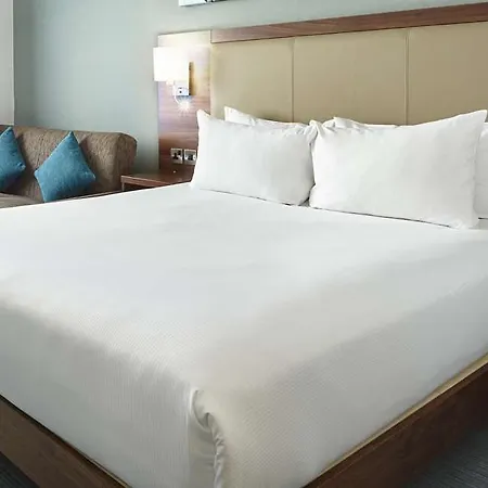 Hotel Hilton Garden London Heathrow Airport 4*