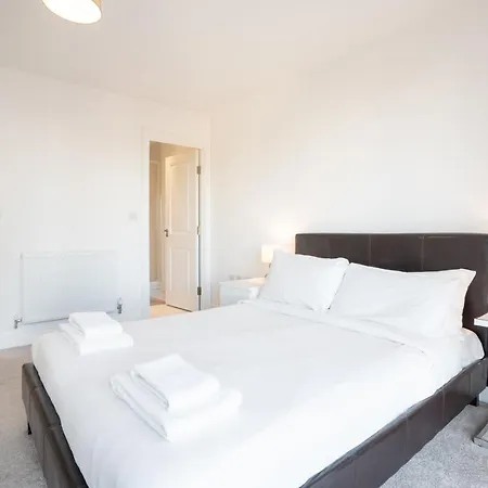 I Am Serviced Apartment