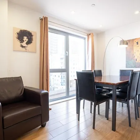 I Am Serviced Apartment