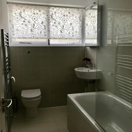 Stylish Notting Hill Gate Flat