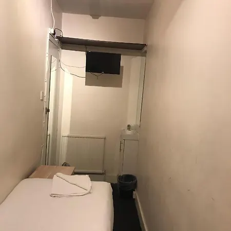 Hotel Aquarius 2*
