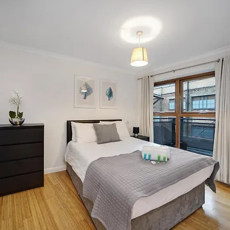 Apartment 2 Bed Chic Near Shoreditch & Liverpool St Free Wifi & Parking By Aparts *