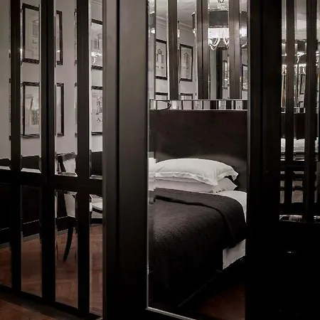 Blakes Hotel