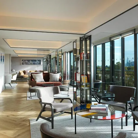 The Athenaeum & Residences Otel Londra