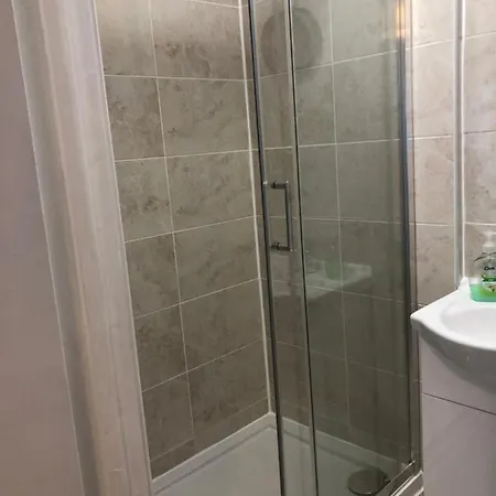 Apartment Eltham Flat *