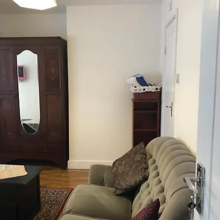 Eltham Flat