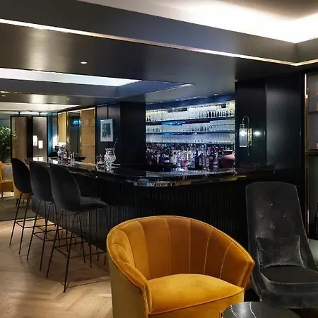 The Athenaeum & Residences 5*