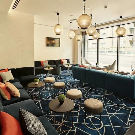 Marlin Waterloo Hotel