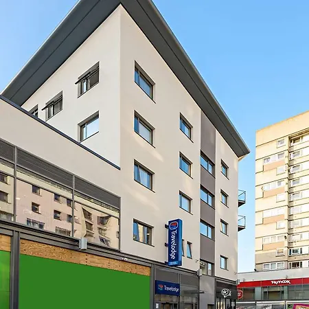 Hotel Travelodge Wembley High Road