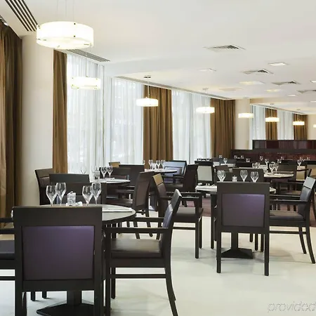 - Whitechapel By Ihg 4*