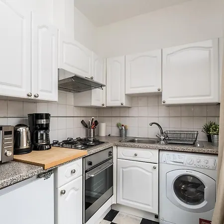 Goodge Street By Allo Housing Apartment
