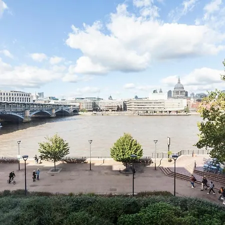 Tate Modern River View *