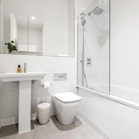 Tariro House * London