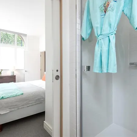 Apartment Tariro House