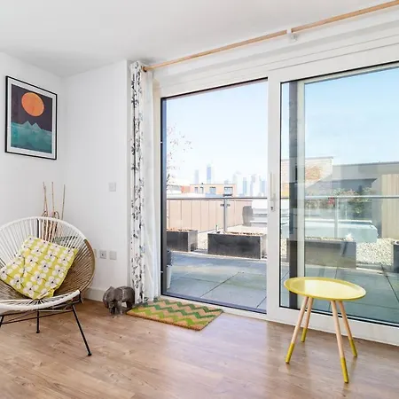 Joivy Lovely Flat With Terrace In Southeast