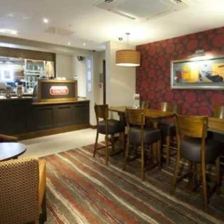 Hotel Premier London Ealing Brentford