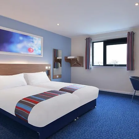 Travelodge London Barking 3*