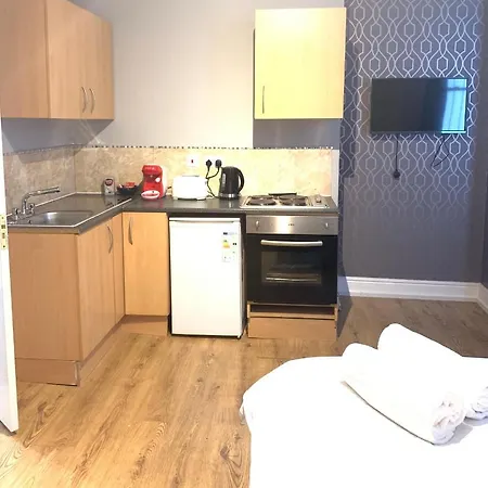 Aparthotel Holland Rd Service Studio *