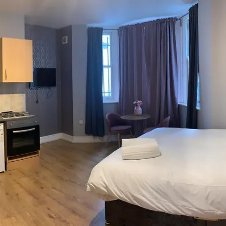 Aparthotel Holland Rd Service Studio