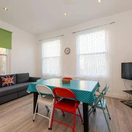Grand Fulham Palace * Лондон