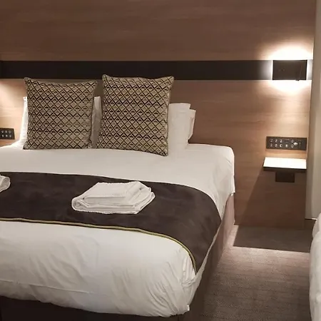 Merit Kensington 4*