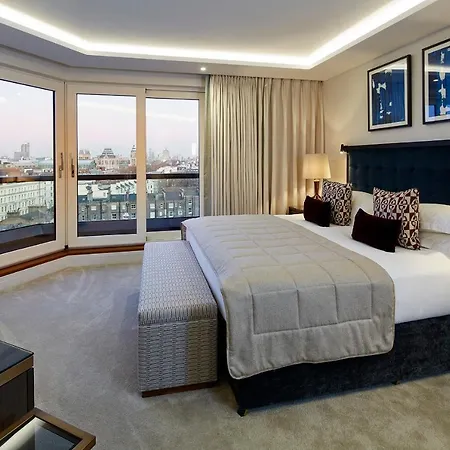 Apartahotel Cheval Gloucester Park At Kensington 5*