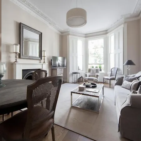 Cathcart Road Iv By Onefinestay London