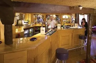 Hotel The Old Bell