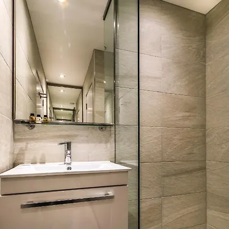 The Knaresborough By Nestor Apartmanhotel London