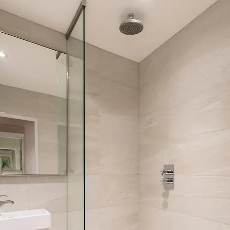 The Knaresborough By Nestor Apartmanhotel London