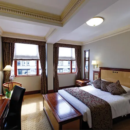 Nyx Holborn By Leonardo 5*