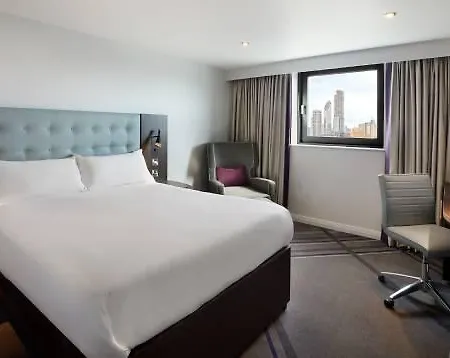 Premier Victoria فندق 3*