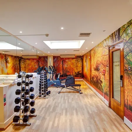 Copthorne Tara Kensington Hotel