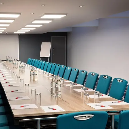 Hotel Leonardo London Heathrow Airport
