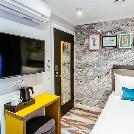 Hotell Oliver Plaza London
