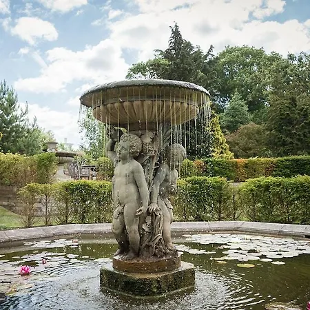 Warren House Hotel 4*