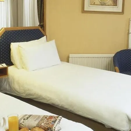 Western Burns Kensington 3*